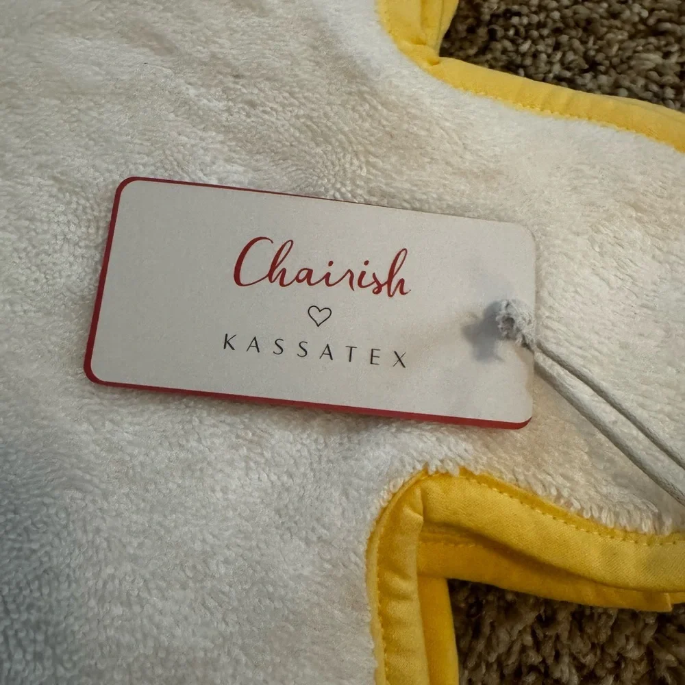 Kassatex Chairish Scallop Edge Towel Collection - Hand Towel NWT Yellow White